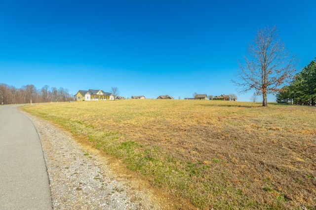 215 Deer Run Drive Jh215, Jasper, TN 37347