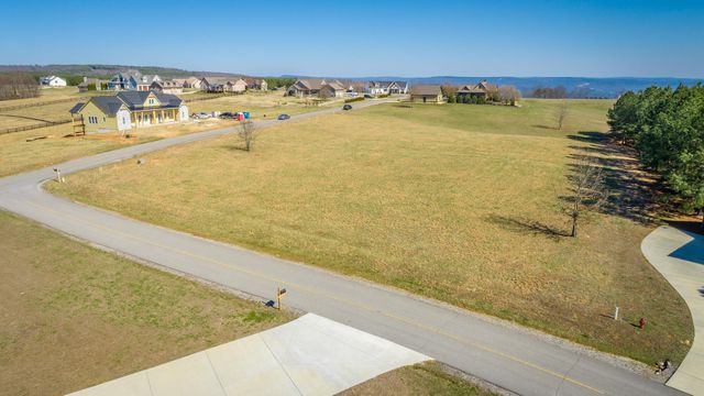 215 Deer Run Drive Jh215, Jasper, TN 37347