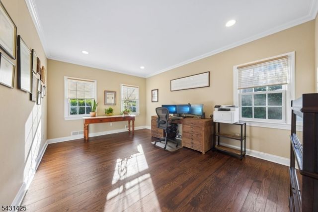 100 Browning Rd, Millburn Twp., NJ 07078