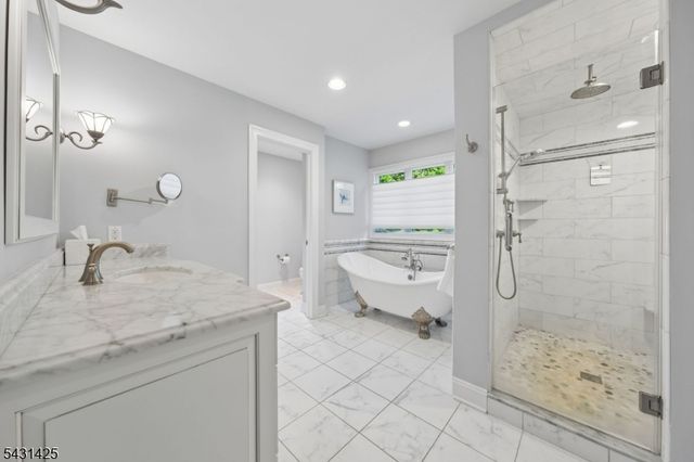 100 Browning Rd, Millburn Twp., NJ 07078