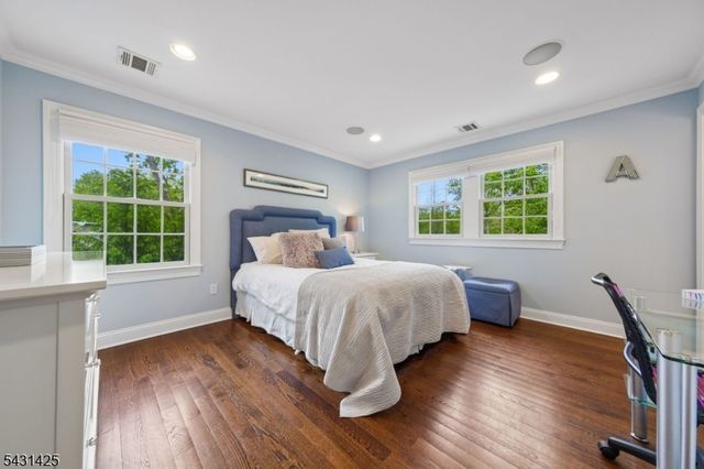 100 Browning Rd, Millburn Twp., NJ 07078