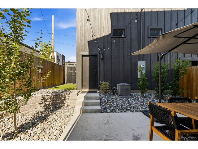 1695 Zenobia St 1, Denver, CO 80204