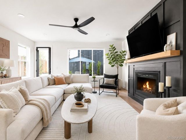 1695 Zenobia St 1, Denver, CO 80204