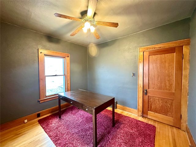 605 8th Avenue, Marion, IA 52302