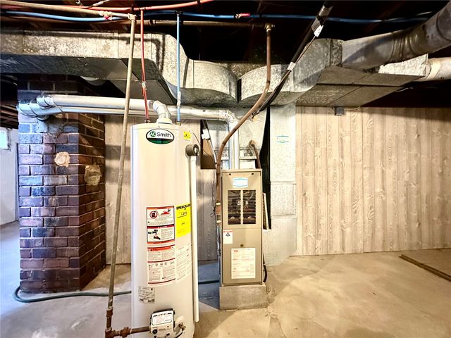 605 8th Avenue, Marion, IA 52302