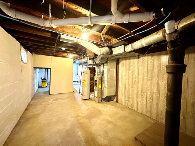 605 8th Avenue, Marion, IA 52302