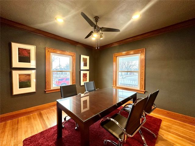 605 8th Avenue, Marion, IA 52302