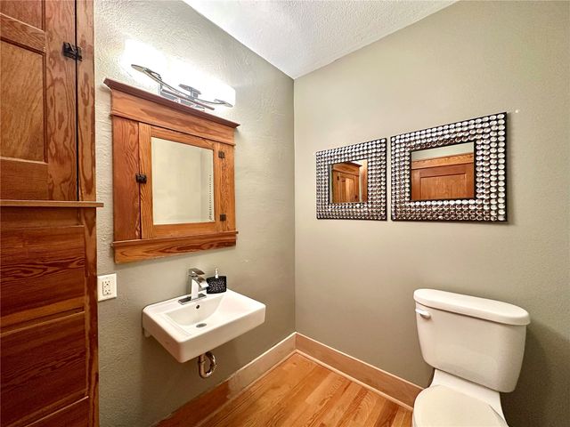 605 8th Avenue, Marion, IA 52302