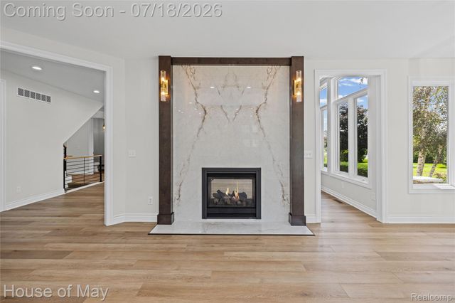 6411 Lapham Court, Salem Township, MI 48170