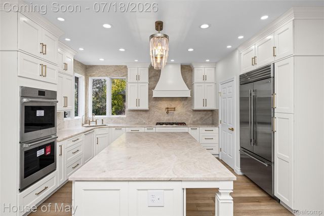 6411 Lapham Court, Salem Township, MI 48170