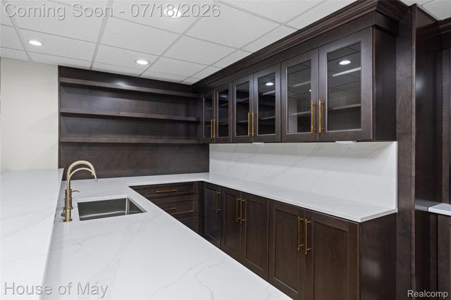 6411 Lapham Court, Salem Township, MI 48170