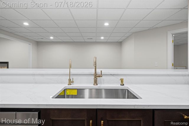 6411 Lapham Court, Salem Township, MI 48170