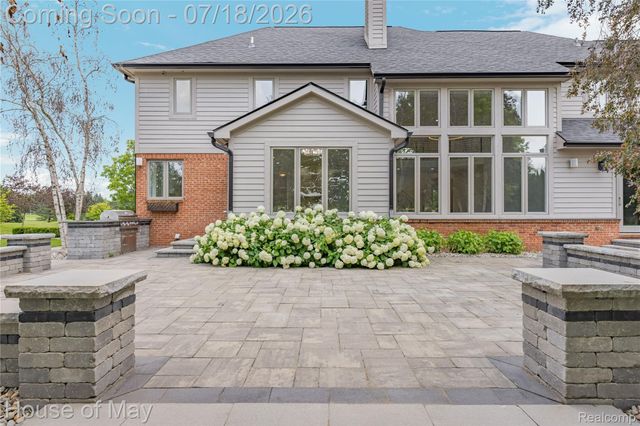 6411 Lapham Court, Salem Township, MI 48170