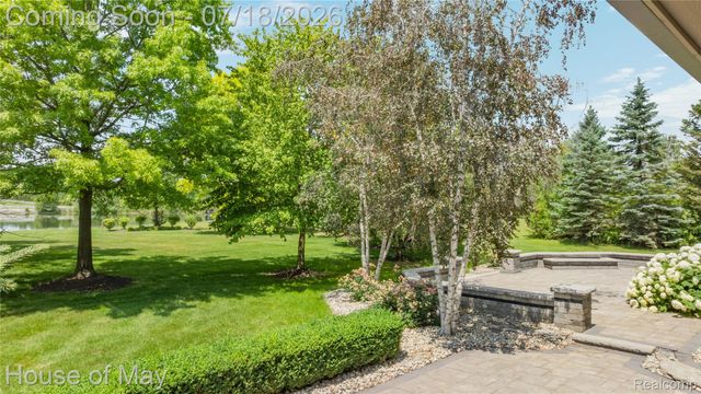 6411 Lapham Court, Salem Township, MI 48170
