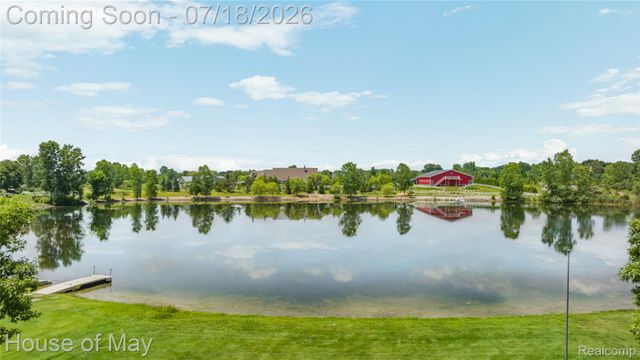 6411 Lapham Court, Salem Township, MI 48170