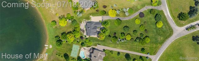 6411 Lapham Court, Salem Township, MI 48170