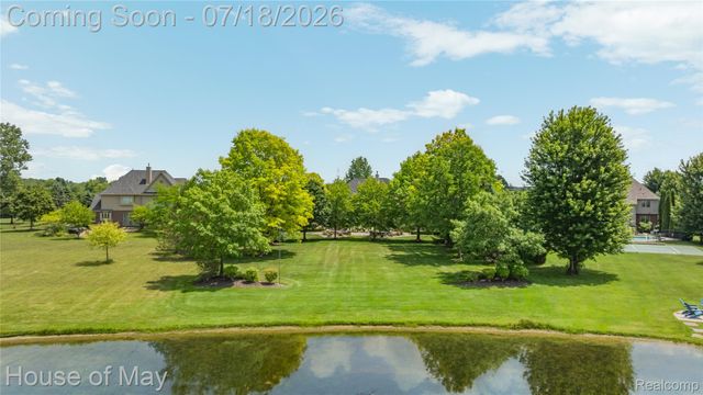 6411 Lapham Court, Salem Township, MI 48170