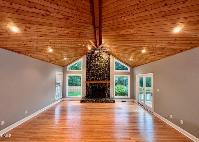 1201 Torchlight Way, Raleigh, NC 27603