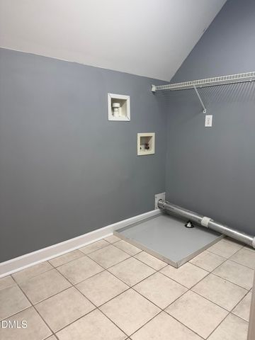 1201 Torchlight Way, Raleigh, NC 27603