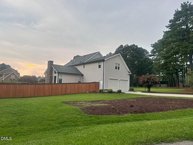 1201 Torchlight Way, Raleigh, NC 27603