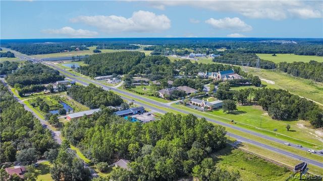 4176 W Gulf To Lake Highway, Lecanto, FL 34461