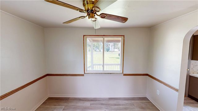 34 W Lewis Street, Struthers, OH 44471