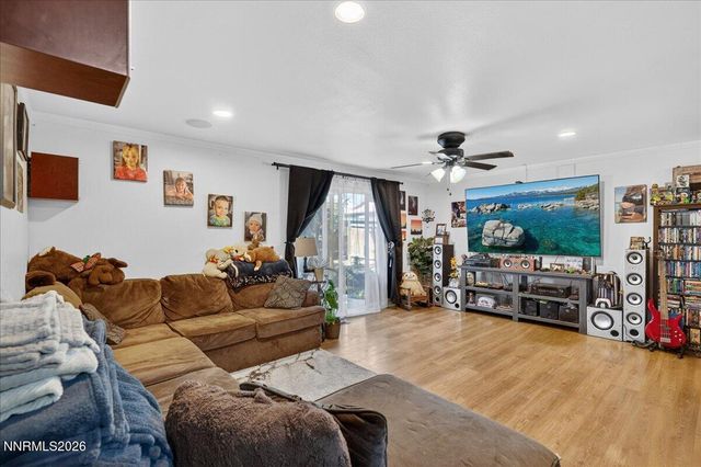 409 Sierra Street, Fernley, NV 89408