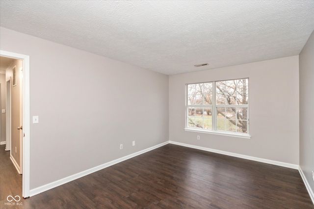 12480 Traverse Place, Fishers, IN 46038