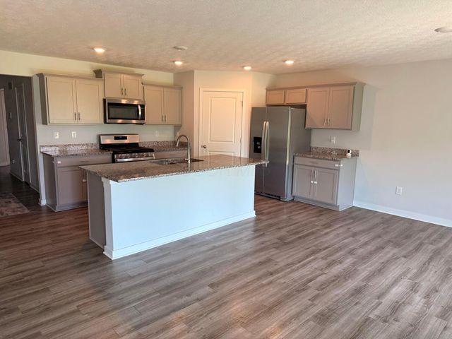 3040 Wyntree Drive, Columbus, OH 43232