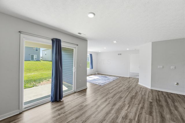 3040 Wyntree Drive, Columbus, OH 43232