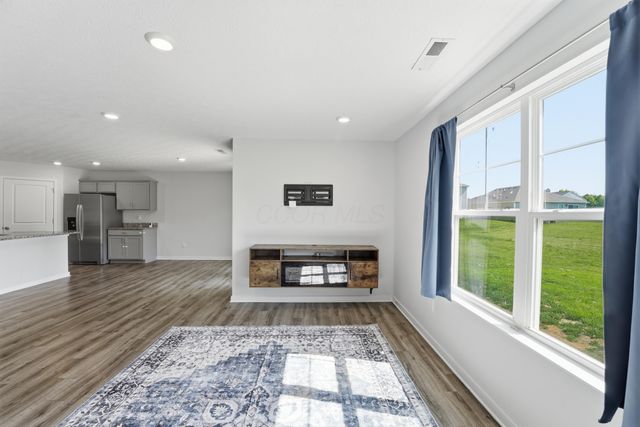 3040 Wyntree Drive, Columbus, OH 43232