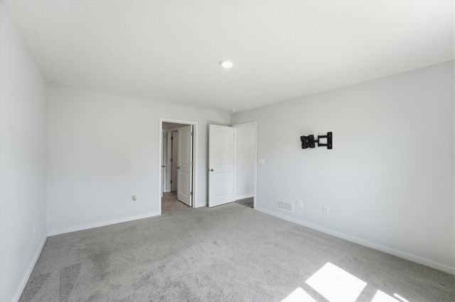 3040 Wyntree Drive, Columbus, OH 43232