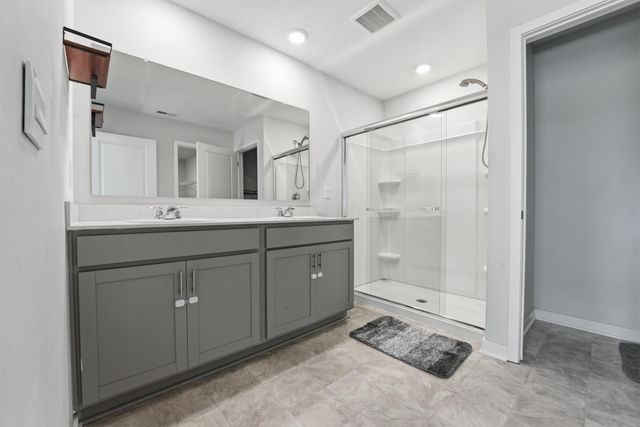 3040 Wyntree Drive, Columbus, OH 43232