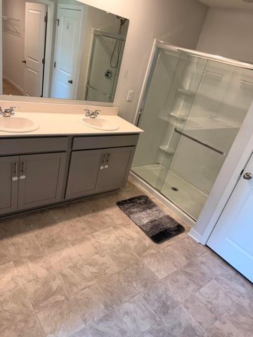 3040 Wyntree Drive, Columbus, OH 43232