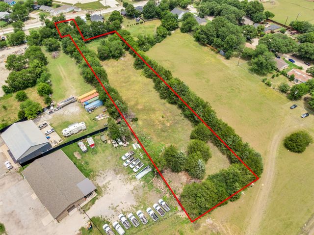 200 Graham Street, Waxahachie, TX 75165