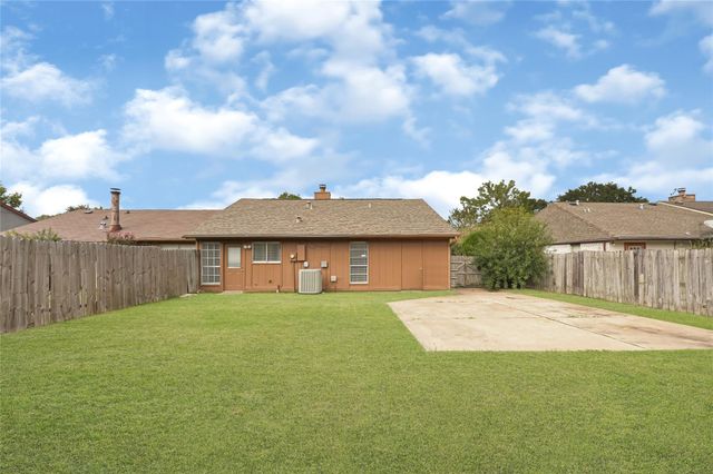 19527 Lazy Valley Drive, Katy, TX 77449