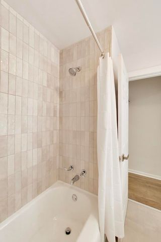 5142 Jarlath Avenue, Skokie, IL 60077