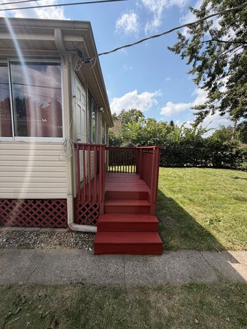 5142 Jarlath Avenue, Skokie, IL 60077