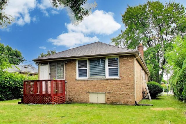 5142 Jarlath Avenue, Skokie, IL 60077