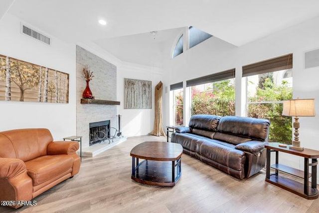 8841 S 51ST Street 1, Phoenix, AZ 85044