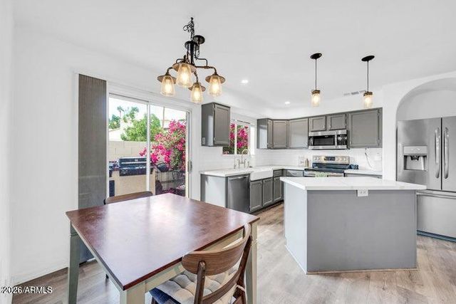 8841 S 51ST Street 1, Phoenix, AZ 85044