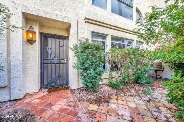 8841 S 51ST Street 1, Phoenix, AZ 85044