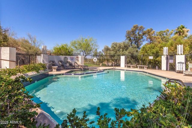 8841 S 51ST Street 1, Phoenix, AZ 85044