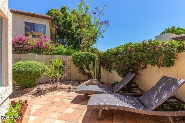 8841 S 51ST Street 1, Phoenix, AZ 85044