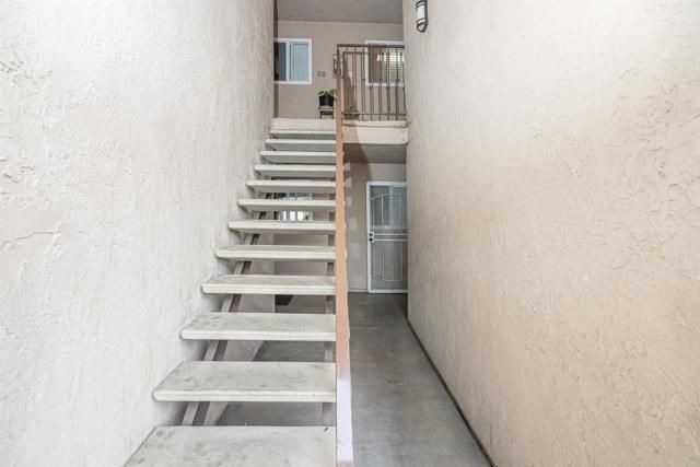 3285 Ocean View Blvd 17, San Diego, CA 92113