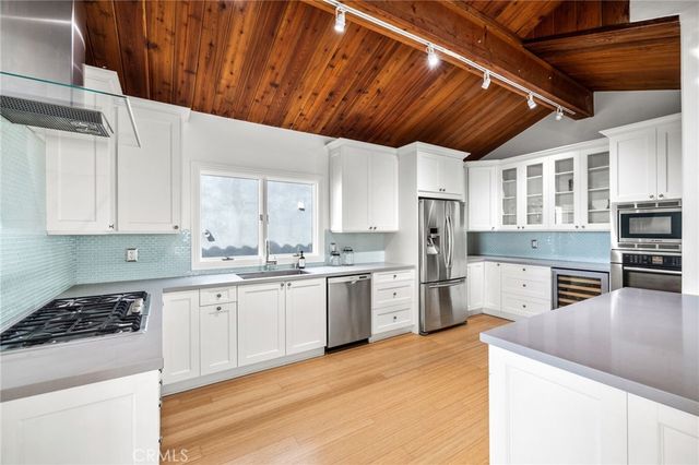 4104 Highland Avenue, Manhattan Beach, CA 90266