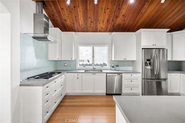 4104 Highland Avenue, Manhattan Beach, CA 90266