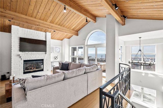 4104 Highland Avenue, Manhattan Beach, CA 90266