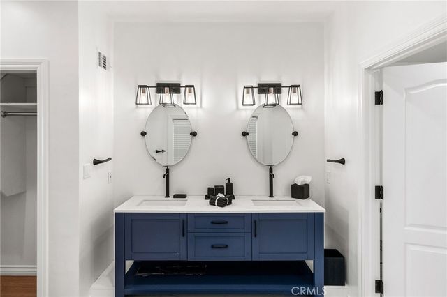 4104 Highland Avenue, Manhattan Beach, CA 90266