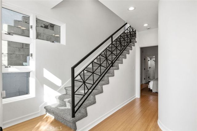 4104 Highland Avenue, Manhattan Beach, CA 90266